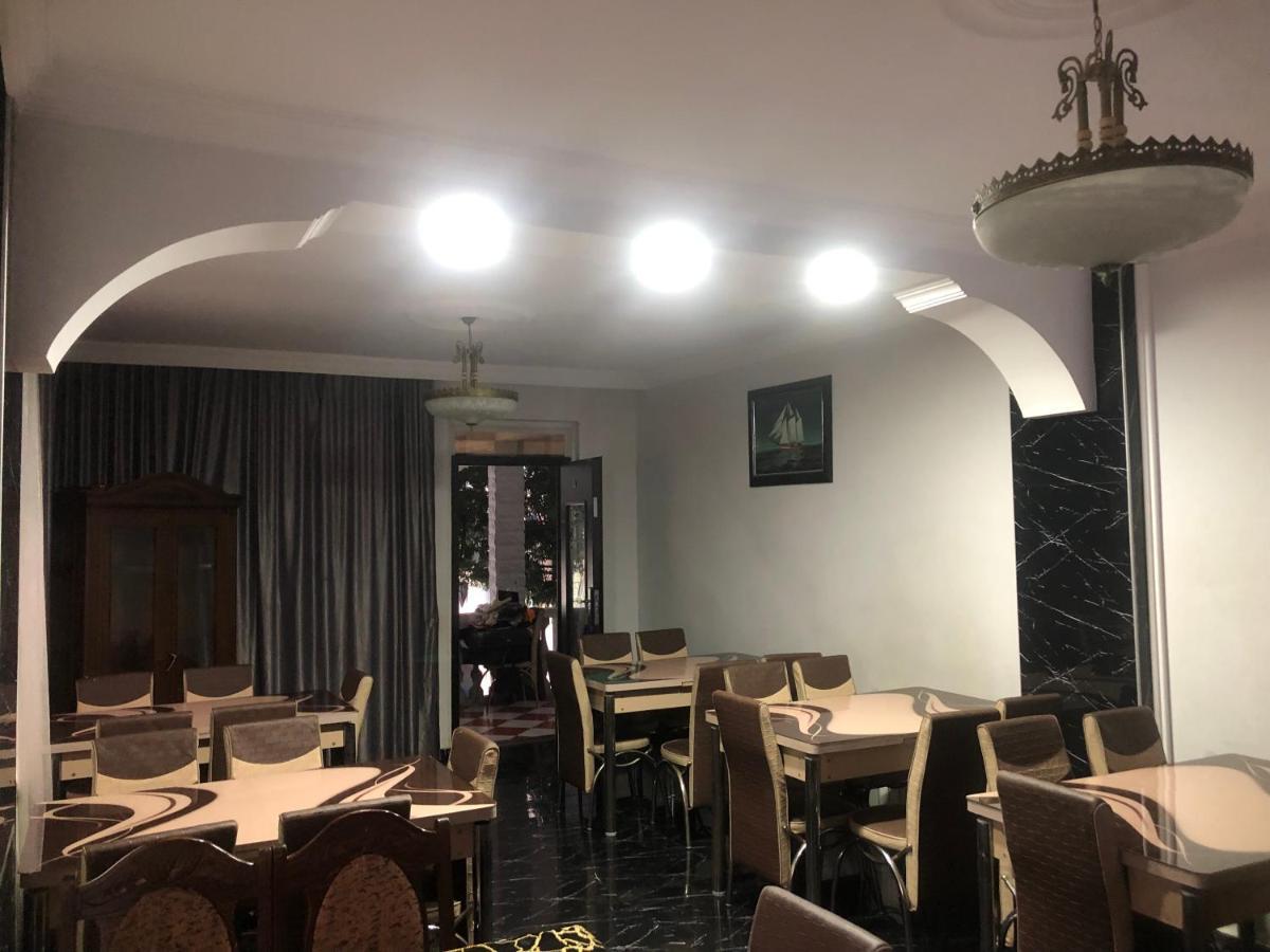 Отель Гостевой дом Nini Mari Кобулети Экстерьер фото